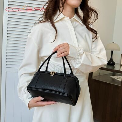 2026 New Arrival Large Capacity Commuting Makeup Bag Premium-Quality Boston-Style Versatile Pillow Cosmetic Bag LOGO Available