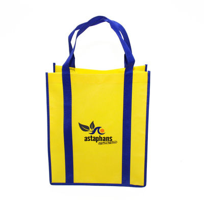 Seaming Customized Non Woven Shopping Bag , Laminated Non Woven Tote Bag Yello
