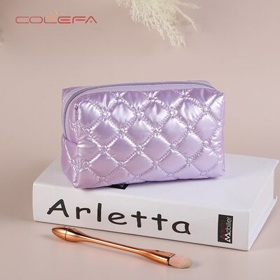 Colefa 2026 New Customizable New Polyester Waterproof Fall/Winter Embroidered Diamond-Quilted Cosmetic Bag Fashion Creative Candy-Colored Bags